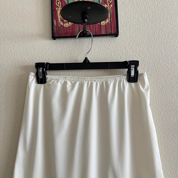 handmade ivory off white nylon satin lace trim mini slip skirt - Picture 3 of 7